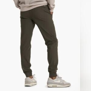 Vuori Meta Jogger Pants Men's XS Dark Oregano Pockets Pull On Drawstring Tapered